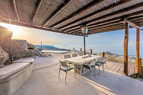 Seaview Villa Galanos at Kalafatis Beach