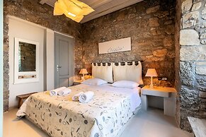 Seaview Villa Galanos at Kalafatis Beach