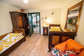 Vintage House Podliparska