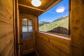 Apartments Zvoh, Krvavec, Ski-in, Ski-out