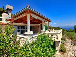Stone House Horizont