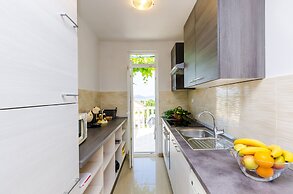 Apartments & Rooms Maždin