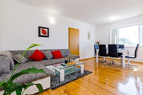 Apartments & Rooms Maždin