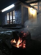 Sazava River Cottage With Boating Experience