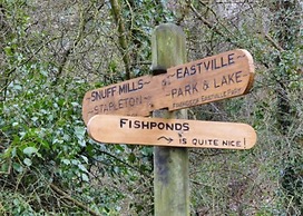 Cosy Self-contained Studio Flat in Bristol