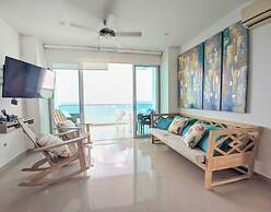 Lujoso Apartamento Frente al Mar