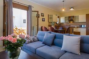 Louisa's Summer House