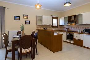 Louisa's Summer House