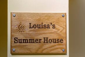 Louisa's Summer House