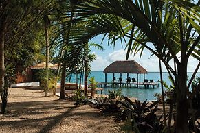 Mikasa Bacalar Hotel Boutique, Lagoon Front