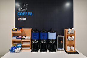 Holiday Inn Express Orlando – South Park by IHG