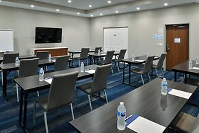 Holiday Inn Express Orlando – South Park by IHG