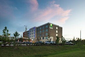 Holiday Inn Express Orlando – South Park by IHG
