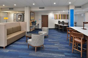Holiday Inn Express Orlando – South Park by IHG