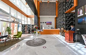 Almansour Suites Hotel Doha