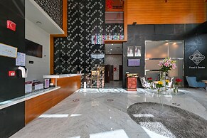 Almansour Suites Hotel Doha