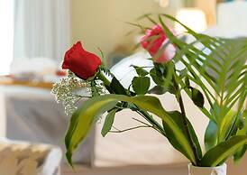 Almansour Suites Hotel Doha