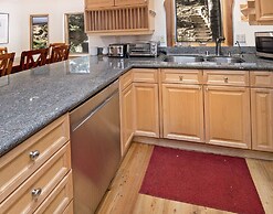 Eiger 9 3 Bedroom Condo by RedAwning