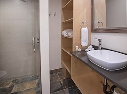 Eiger 9 3 Bedroom Condo by RedAwning