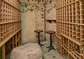 Eiger 9 3 Bedroom Condo by RedAwning