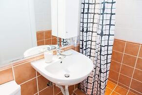 Centrally Located Studio In Athens