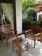Kirana Homestay - Sunshine Bungalow