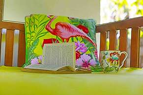 Kirana Homestay - Sunshine Bungalow