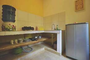 Kirana Homestay - Sunshine Bungalow