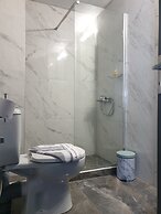 Odos Oneiron Tavronitis Bay