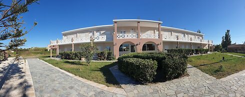 Odos Oneiron Tavronitis Bay