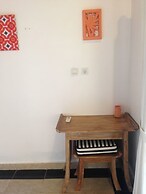 Kirana Homestay - Dusk Bungalow