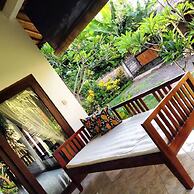 Kirana Homestay - Breeze Bungalow
