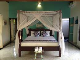 Kirana Homestay - Breeze Bungalow