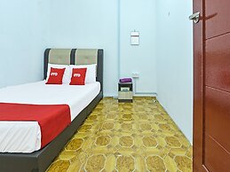 SPOT ON 90181 Cz Classic Hotel