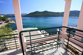 Apartments Ereš Žuronja