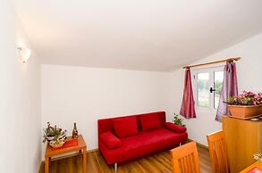 Apartments Ereš Žuronja