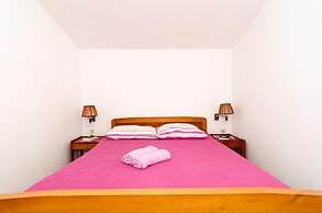 Apartments Ereš Žuronja