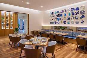 Walt Disney World Swan Reserve