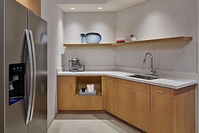 Walt Disney World Swan Reserve