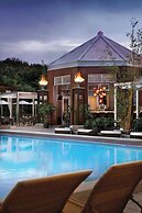 Walt Disney World Swan Reserve