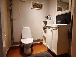 Tollarp - Barn - Sleeps 3 - Pet Friendly - Parking