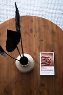 Ideal 1 BR Apartment in Petralona