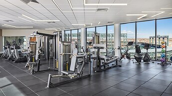 The Rally Hotel at McGregor Square