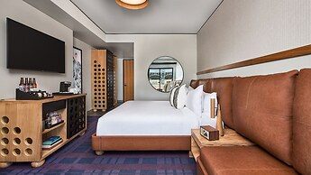 The Rally Hotel at McGregor Square