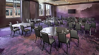 The Rally Hotel at McGregor Square