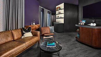 The Rally Hotel at McGregor Square