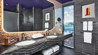 The Rally Hotel at McGregor Square