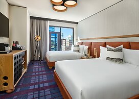 The Rally Hotel at McGregor Square