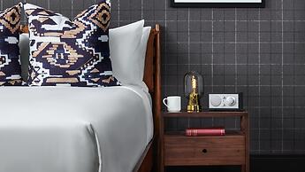 The Rally Hotel at McGregor Square