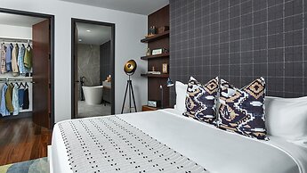 The Rally Hotel at McGregor Square